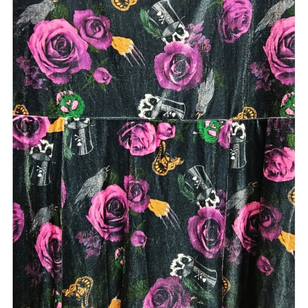 Hot Topic Disney Villains Floral Icons Dress 3X